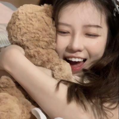 侬好，我的东北女友